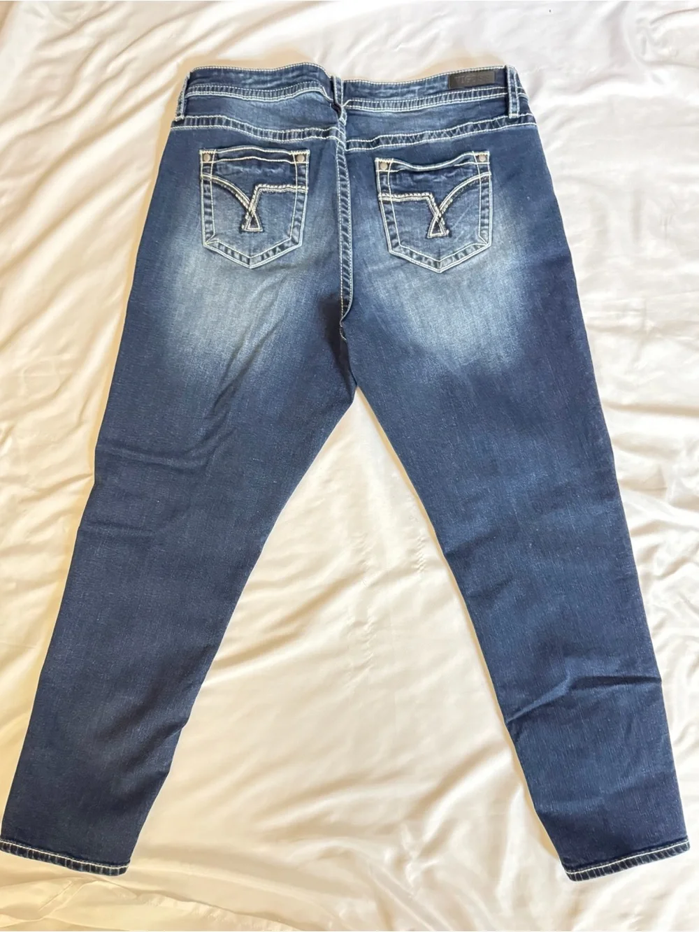 Vigoss Women's Skinny Jeans - Medium Blue Faded Wash